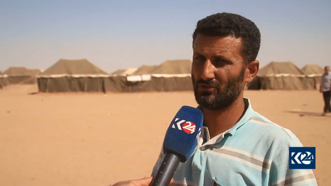 بالصور.. عقارب قاتلة و 