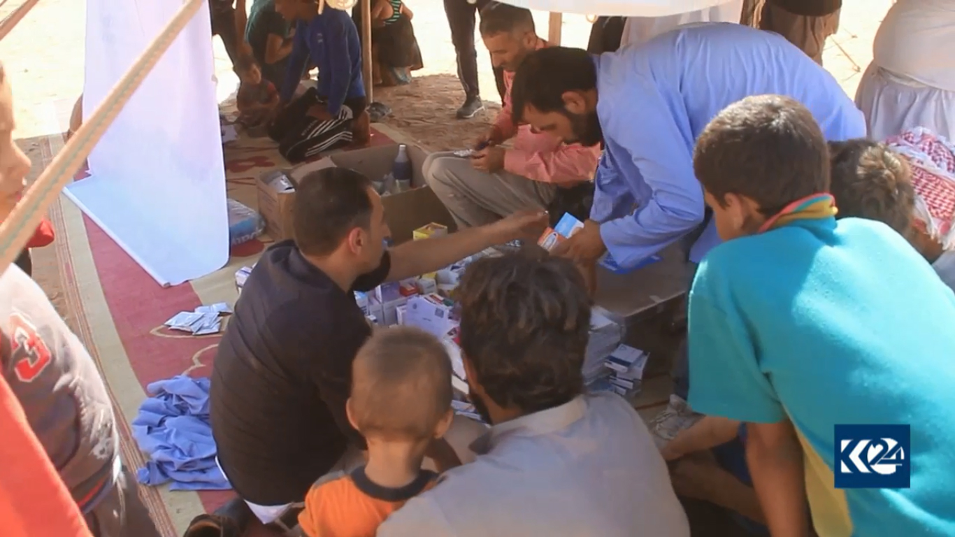 بالصور.. عقارب قاتلة و 