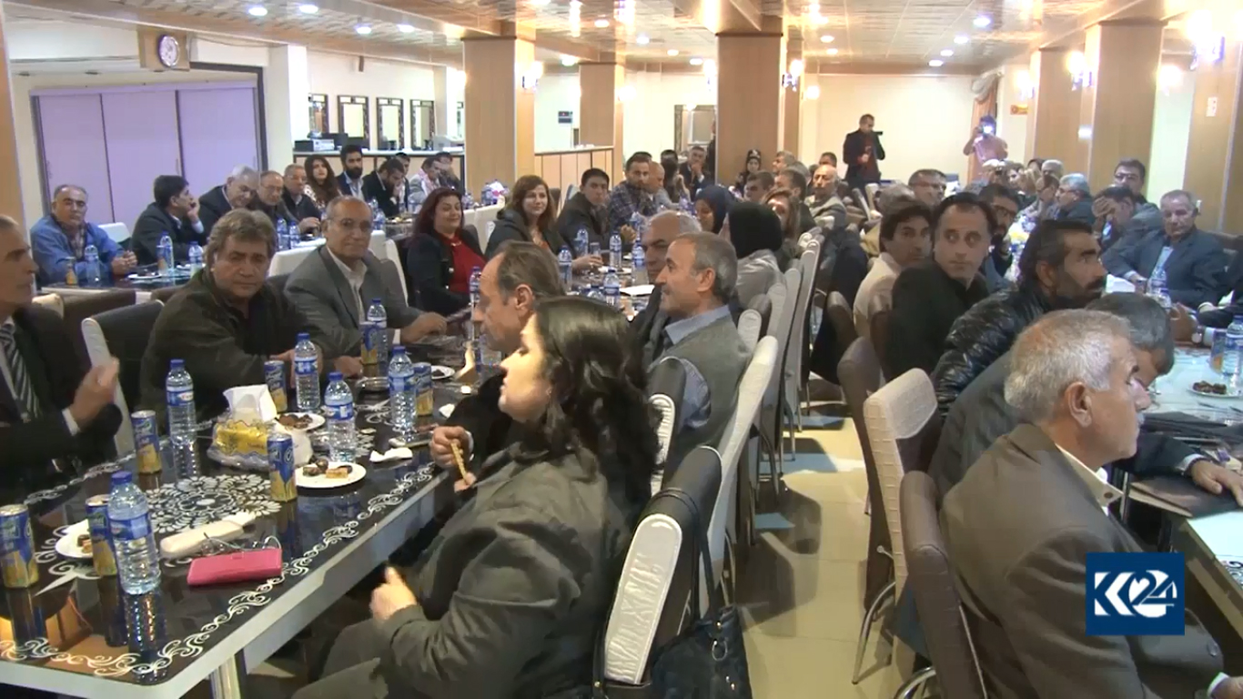 بالصور.. القامشلي تحتضن مهرجان الشعر الكوردي وسط انتقادات