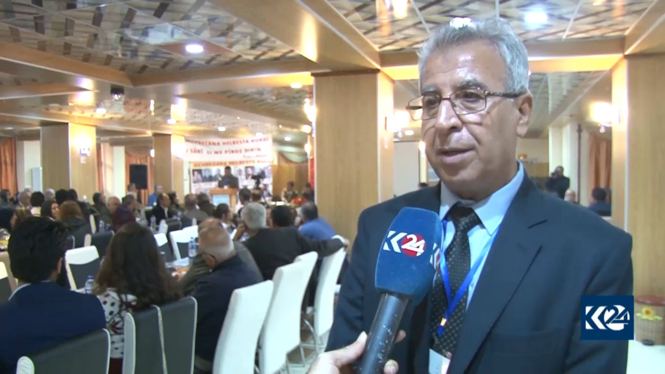 بالصور.. القامشلي تحتضن مهرجان الشعر الكوردي وسط انتقادات