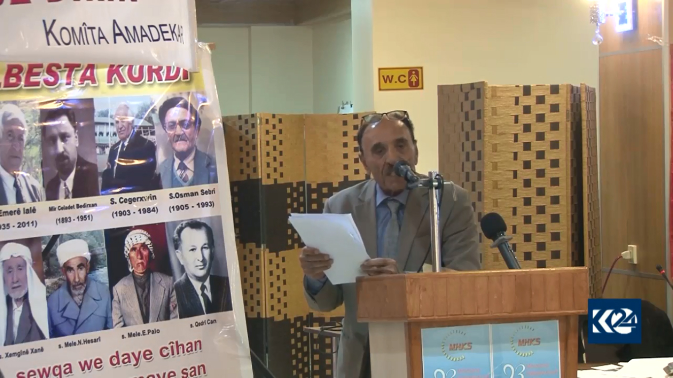 بالصور.. القامشلي تحتضن مهرجان الشعر الكوردي وسط انتقادات