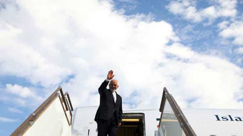 محمد جواد ظریف در راه استانبول