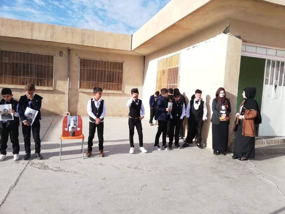 قوتابیانی ژاراوە ماتەم بۆ قوربانیانی ماڵە سوتاوەكەی رانیە دەگێڕن