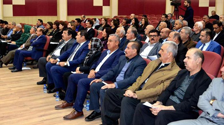 بۆ پێكهێنانى كابينه‌ى حكومه‌ت ئه‌نجوومه‌نى ناوه‌ندى يه‌كێتى داواى ته‌وافق ده‌كات 