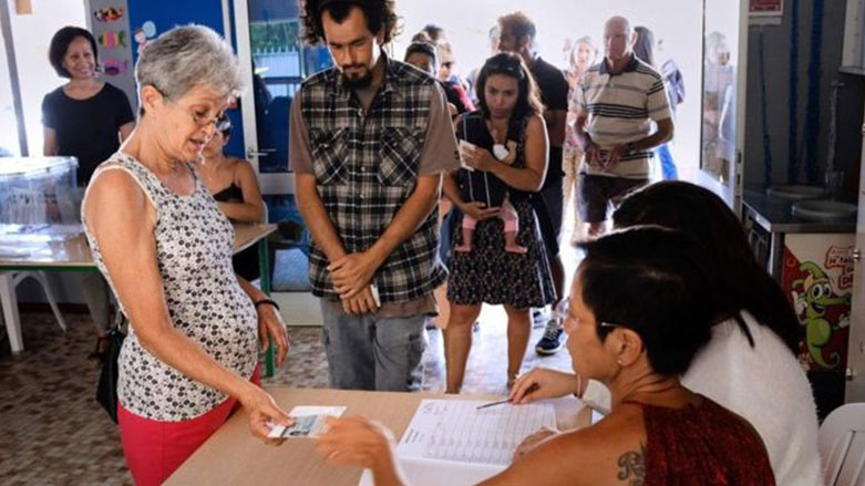 Referanduma serxwebûna Caledonia Nû biser neket