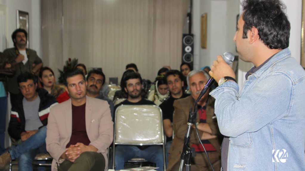 ترجمه فارسی رمان 