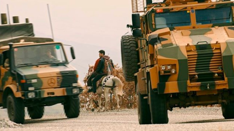 A scene from Kazim Oz’s movie Zer which he shot in his native Dersim during a time of peace talks between Turkey and the Kurds.