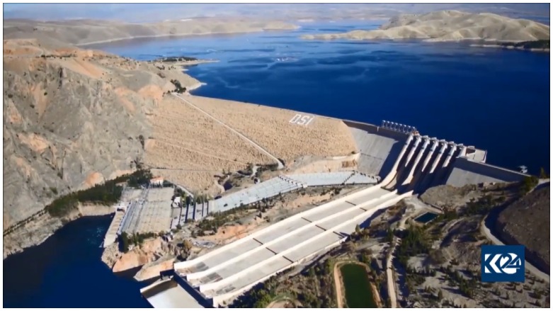 "Tirkiye li dijî bikaranîna kerta petrolê kerta avê bikar tîne"