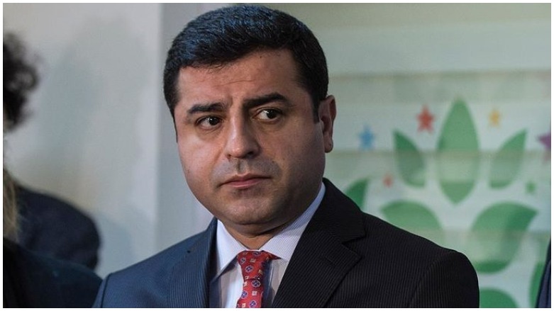 Parêzer: Divê Tirkiye biryara Dadgeha Ewropa bicih bike 