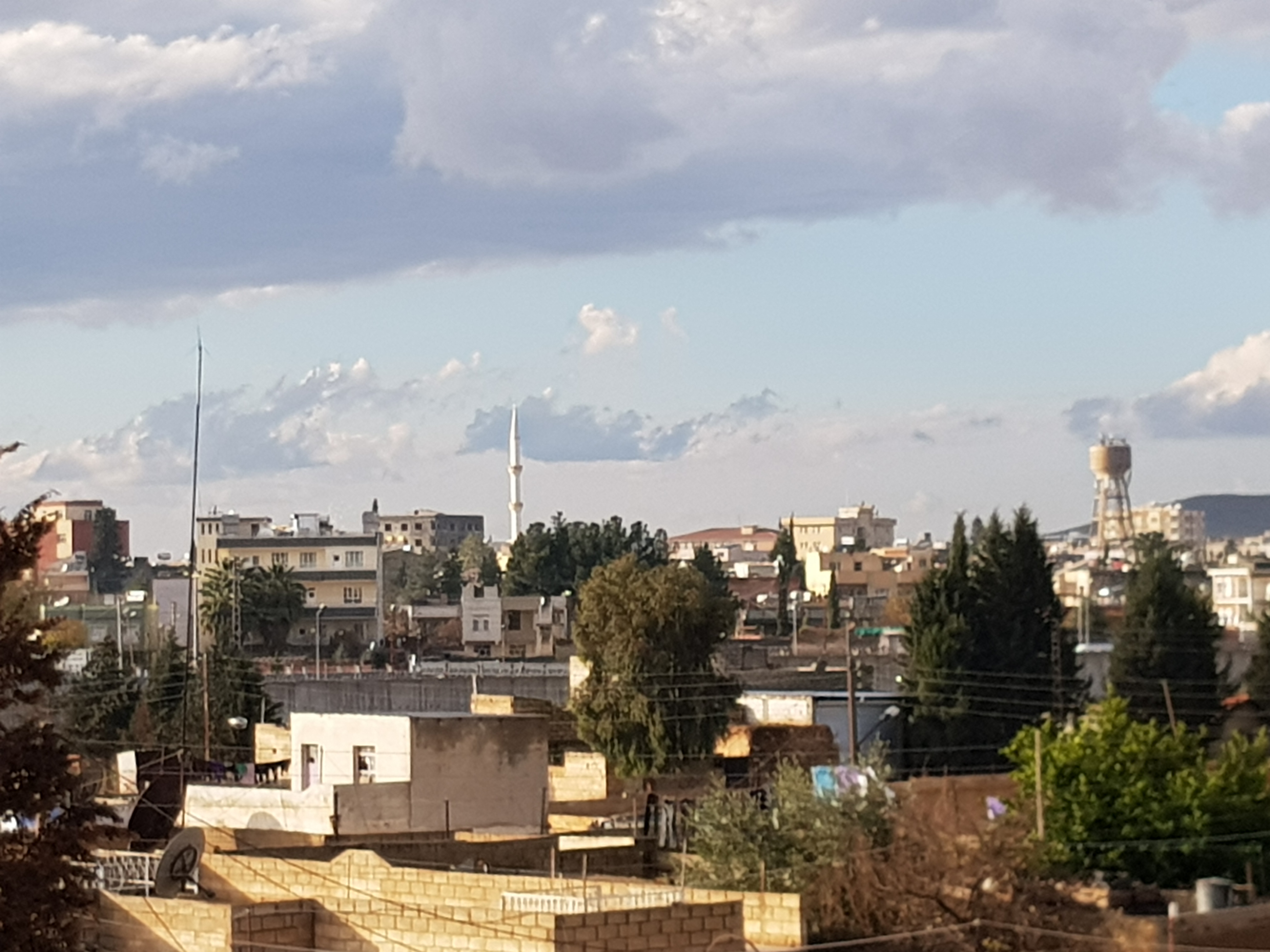 No removal of border walls amid Turkish threats, but fear remains in Serekaniye