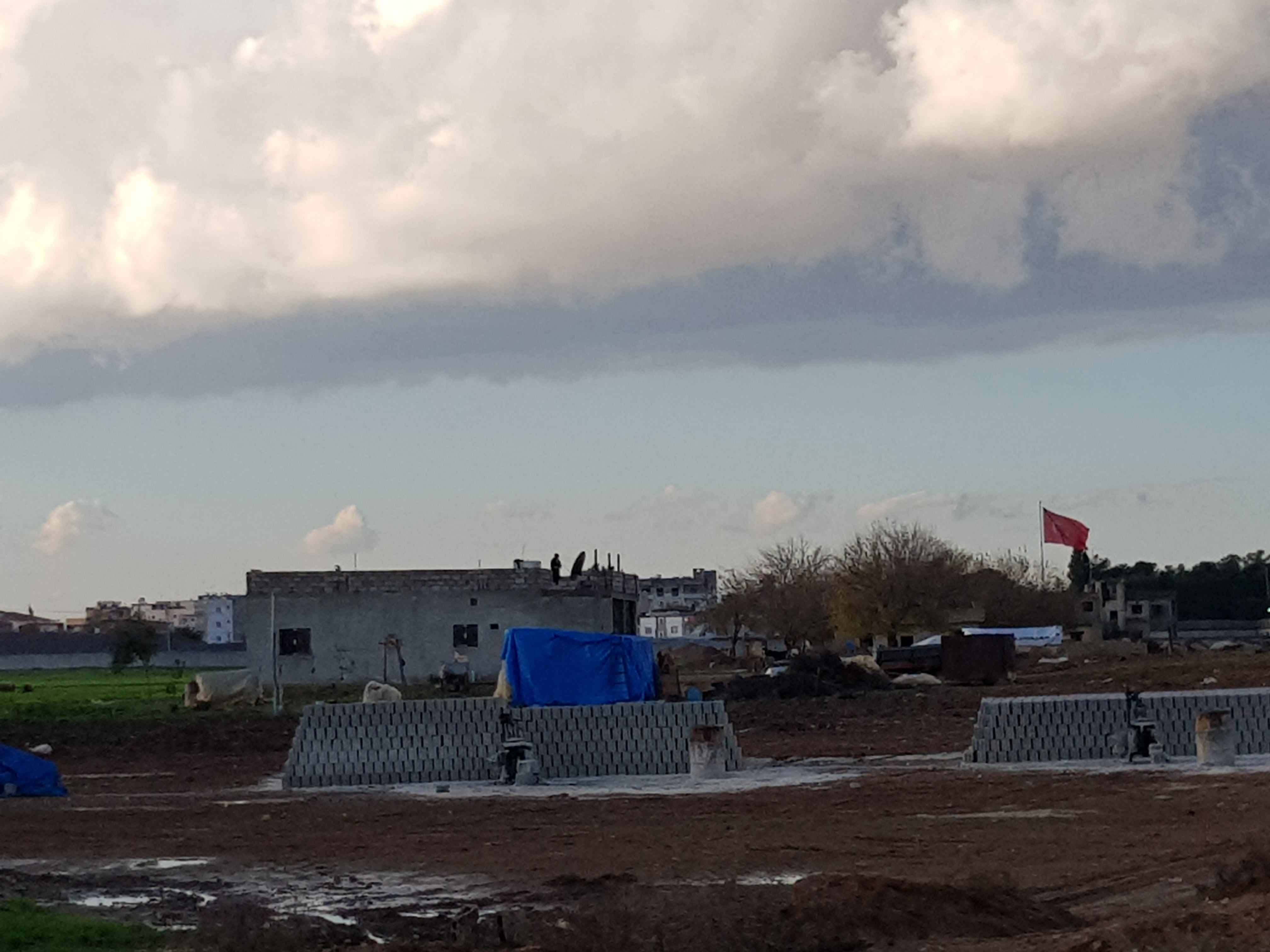 No removal of border walls amid Turkish threats, but fear remains in Serekaniye