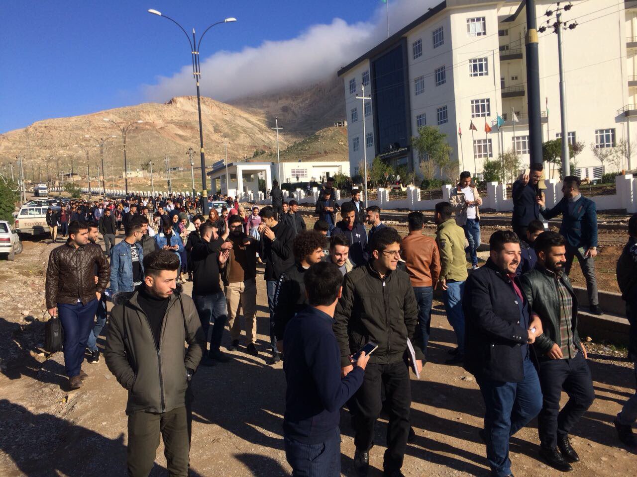 A picture from the protests in front of the Technical College of Darbandikhan. (Photo: social media)