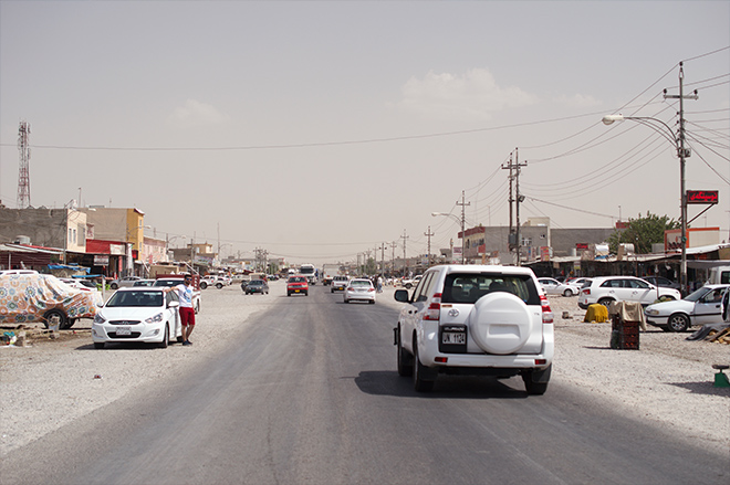 The thoroughfare at Ruvia, where the Kalak and Chemmah routes to Duhok connect. (Photo: Levi Clancy) 