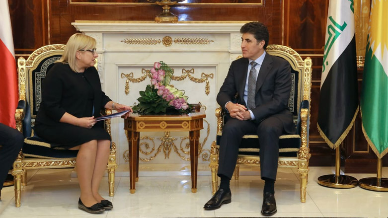 The incumbent Prime Minister of the Kurdistan Region, Nechirvan Barzani, receives Poland's Minister for Humanitarian Affairs Beata Kempa in Erbil, Dec. 12, 2018. (Photo: Barzani's press office)