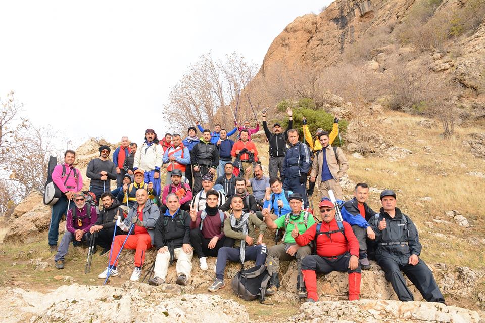 فیدراسیۆنی شاخەوانی کوردستان خەڵاتی رێزلێنانی دەبەخشێتە كارمەندێكی كوردستان24