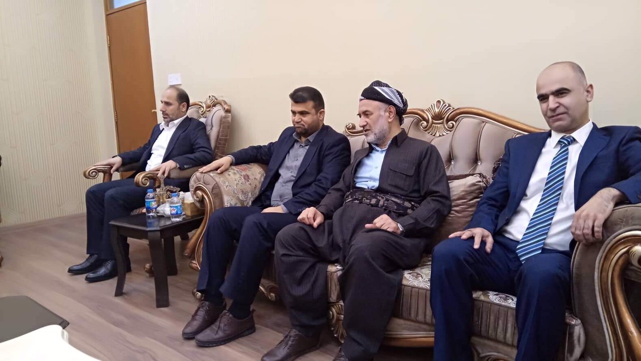 شاندی پارتی گەیشتە بارەگای ئەمیری كۆمەڵی ئیسلامی