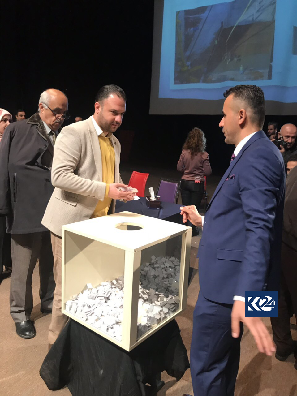 یەكەی نیشتەجێبوون بەسەر مامۆستایان دابەش دەكرێت