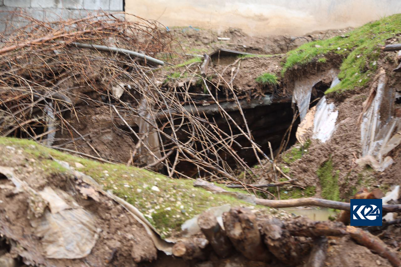 باران خانووی بەسەر ماڵی پێشمەرگەیەكدا رووخاند