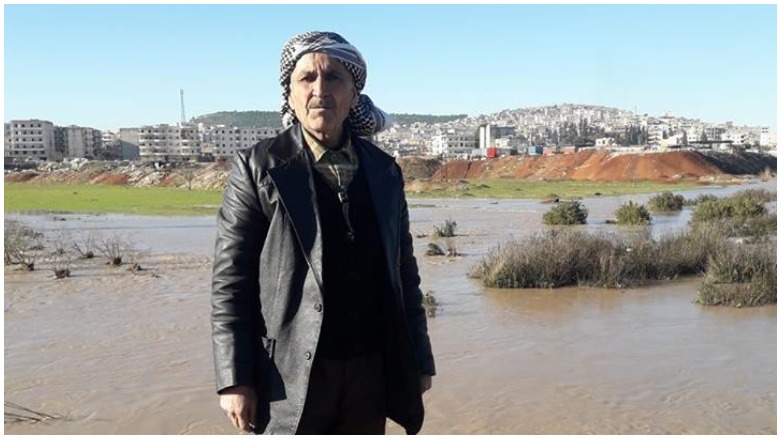 Grûpeke çekdar kalemêrekî Efrînî revandin