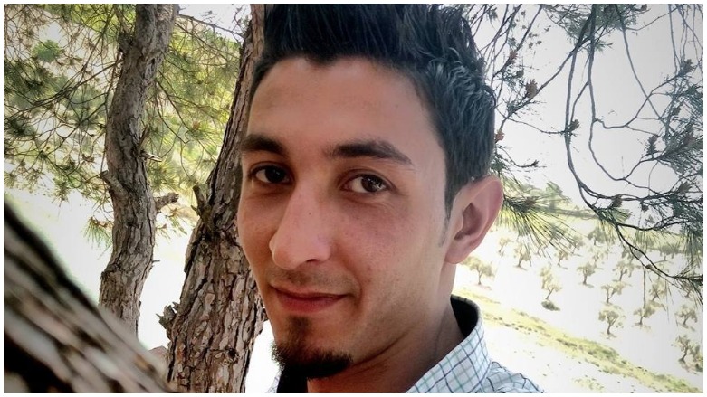 Malbateke Efrînî daxwaza diyarkirina çarenivîsa kurê xwe dike 