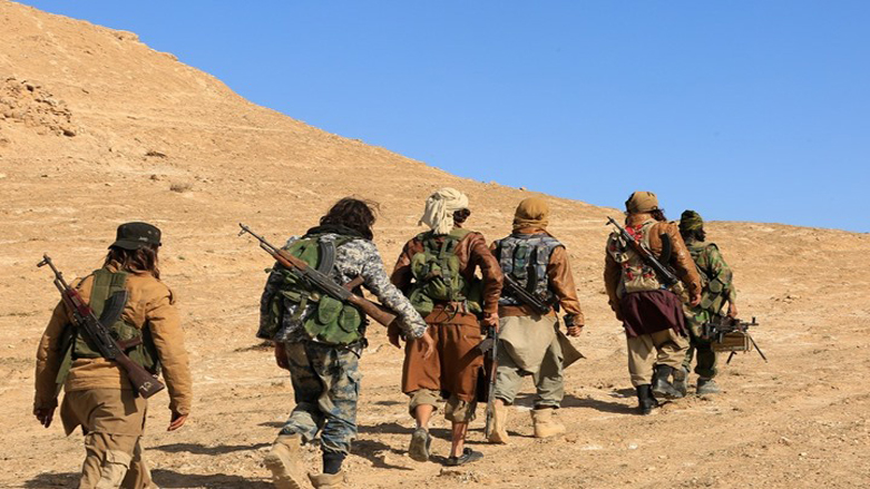 DAIŞê êrîşî gundekî Kerkûk kir 