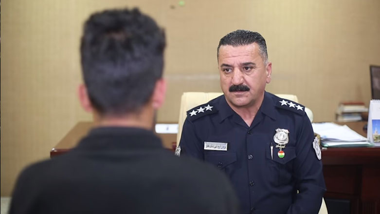 به‌ڤیدیۆ.. پۆلیسی سلێمانی دانپێدانانی هاككەرێك بڵاو دەكاتەوە