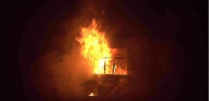 داعش وێنەی سووتاندنی دوو ماڵی كورد بڵاو دەكاتەوە