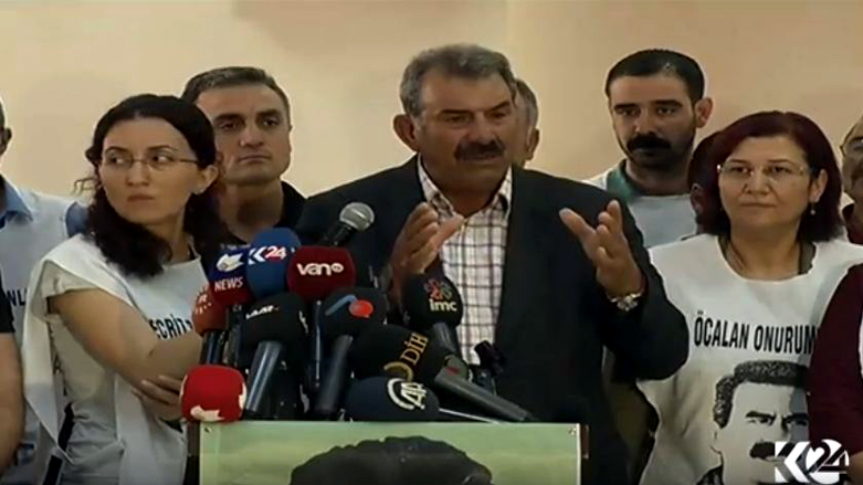 توركیا چوونە دەرەوە لە خوشك و برای ئۆجەلان قەدەخە دەكات