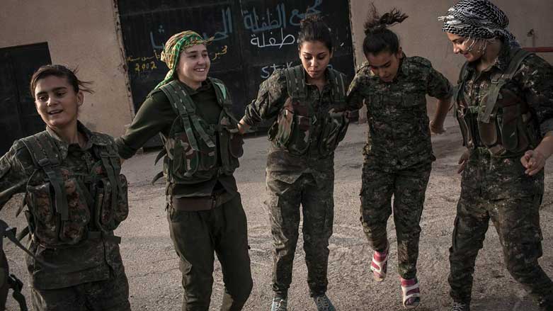 نیروهای اتحادیه‌ی دمکراتیک زنان، فعالانه در مبارزه با داعش شرکت کردند