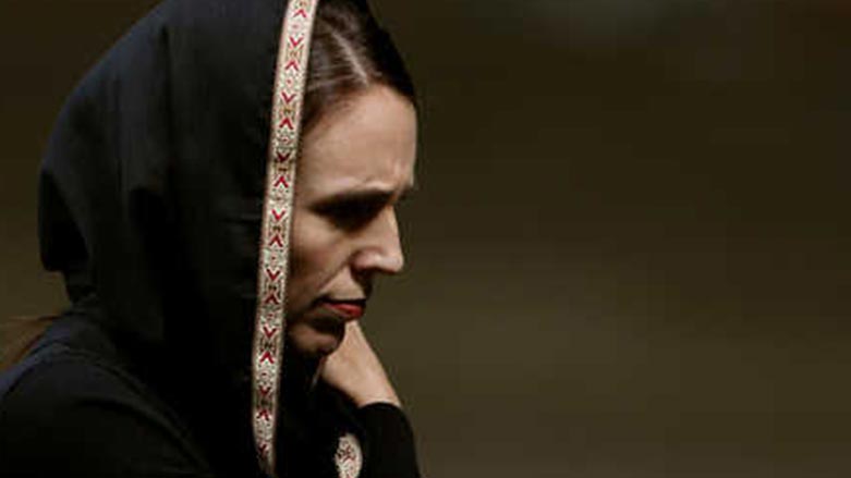 سه‌رۆك وه‌زیرانی نیوزیله‌ندا به‌ سه‌رپۆشه‌وه‌ 