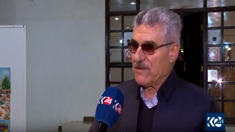 مستەفا چاوەڕەش: با سازش بۆ یەكتر بكەین نەك دەستی خەڵك ماچ بكەین