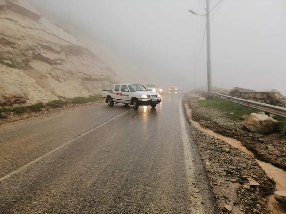 بالصور..انهيارات صخرية بين اربيل والسليمانية