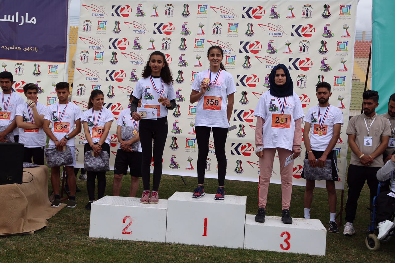 Young boys and girls, along with people with disabilities and adults participated in the marathon that spanned five thousand meters from the town of Sirwan to the city of Halabja. (Photo: Kurdistan 24)