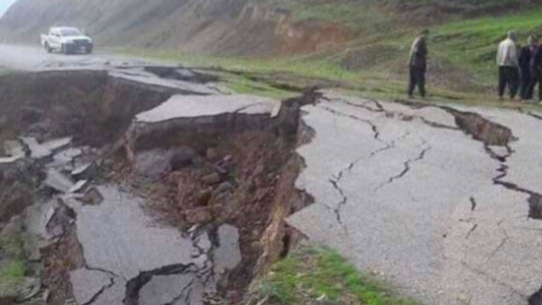 Landslide on a road linking the cities of Ranya and Qaladze caused by heavy rain early Monday. (Photo: Social Media)