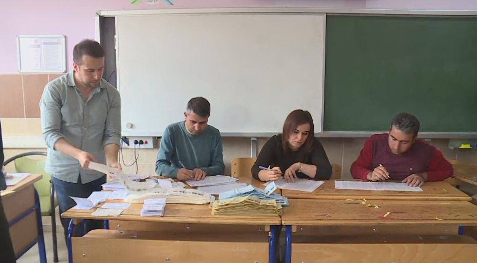 Li Sêrt, Qers û navçeya Erdîşê dengên hatine bikaranîn ji nû ve tên hejmartin