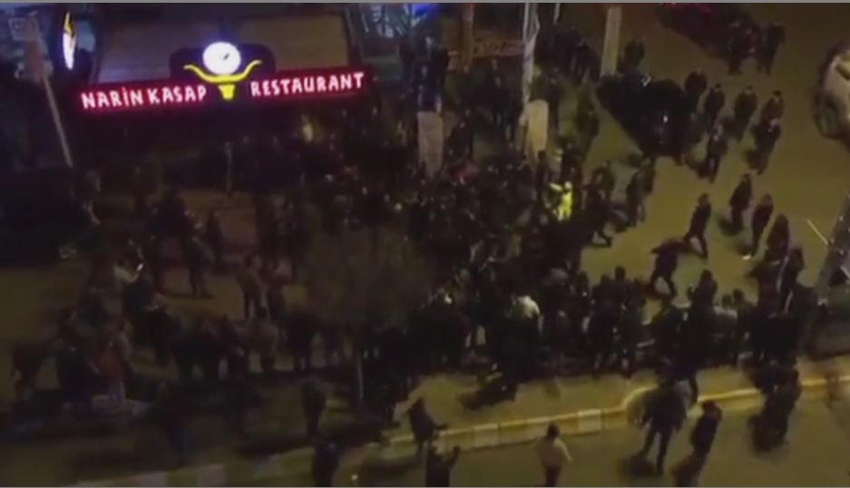 Li bajarê Îdirê hemû cûre çalakî û xwenîşandan heya 15 rojan hate qedexekirin