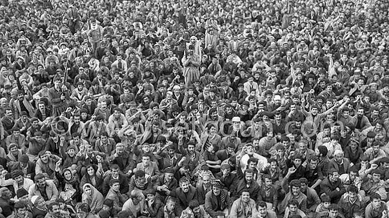 كۆبوونه‌وه‌یه‌كی جه‌ماوه‌ری له‌ كۆتایی مانگی ئازاری 1979 له‌ سنه‌