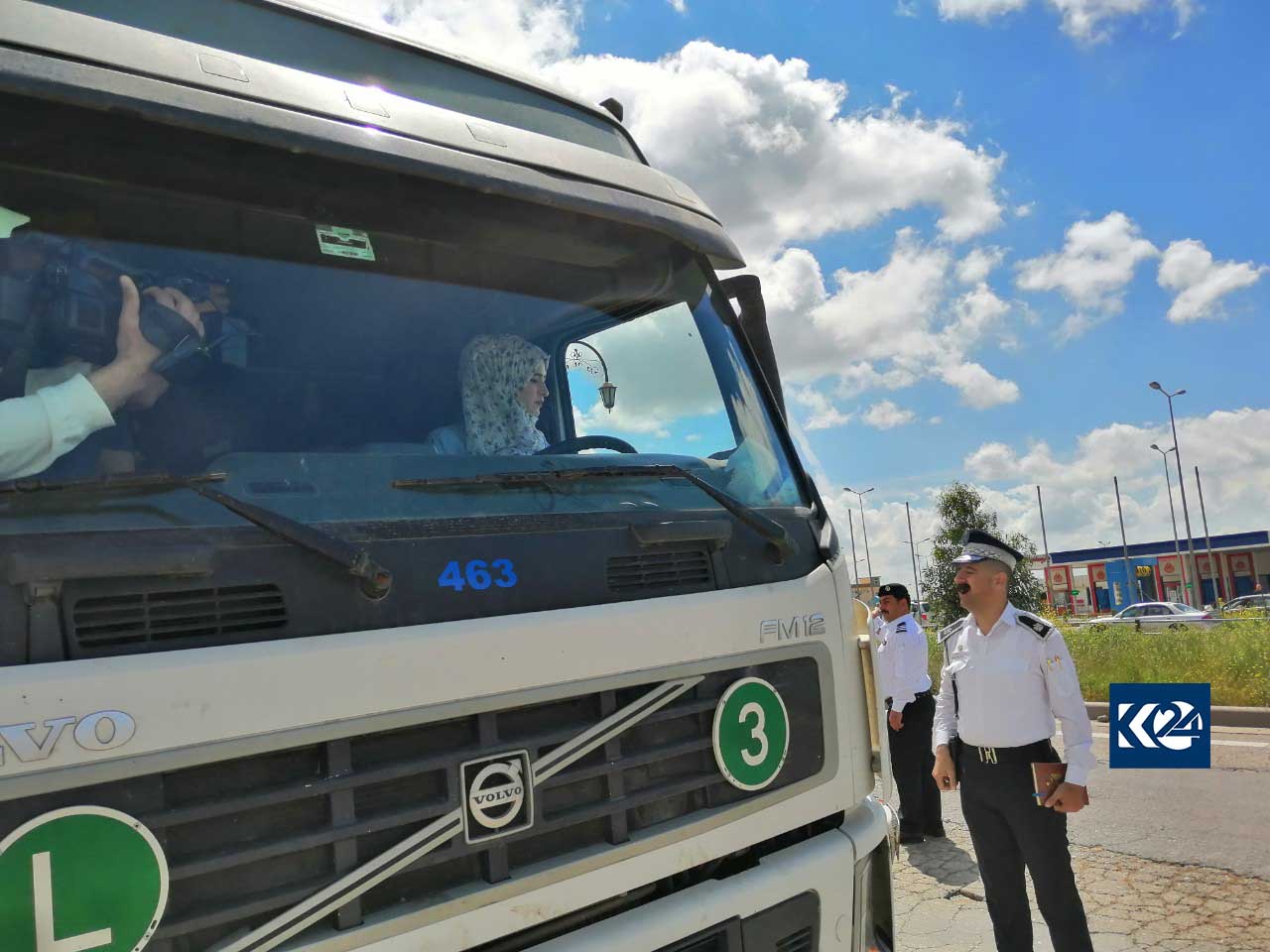 Shaida Abdul-Majid, the female applicant, seen preparing to drive a heavy duty truck as she received the license on April, 17, 2019. (Photo: Kurdistan 24)
