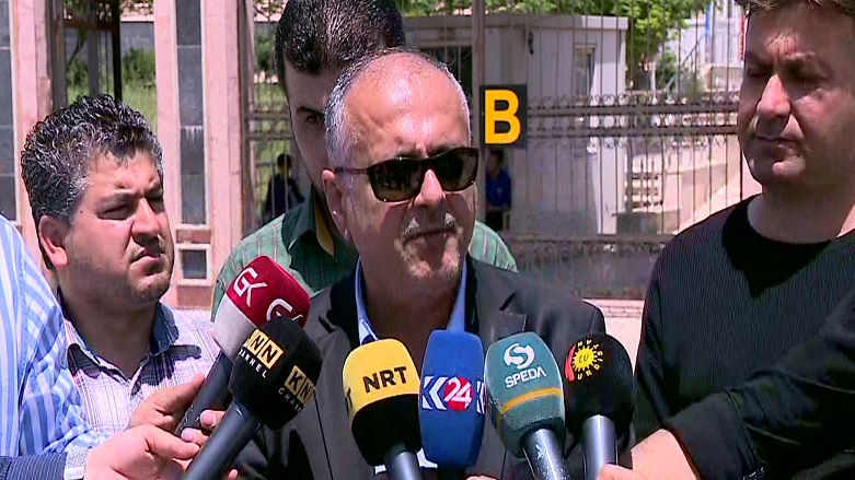 سلێمانی.. چه‌ند  رۆژنامەنووسێك سکاڵایان لە دژی شاسوار عەبدولواحید تۆمار کرد