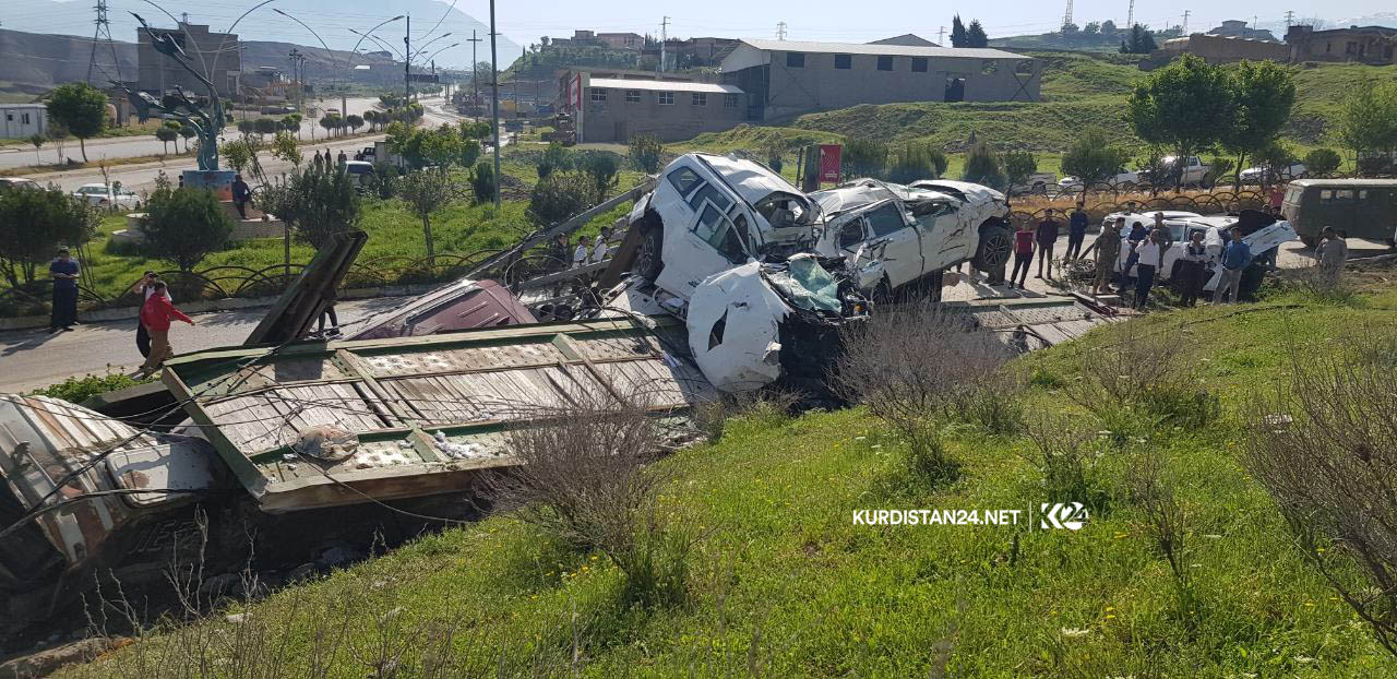 بارھەڵگرێك لە سۆران بە شەش ئۆتۆمبێلەوە وەرگەڕا