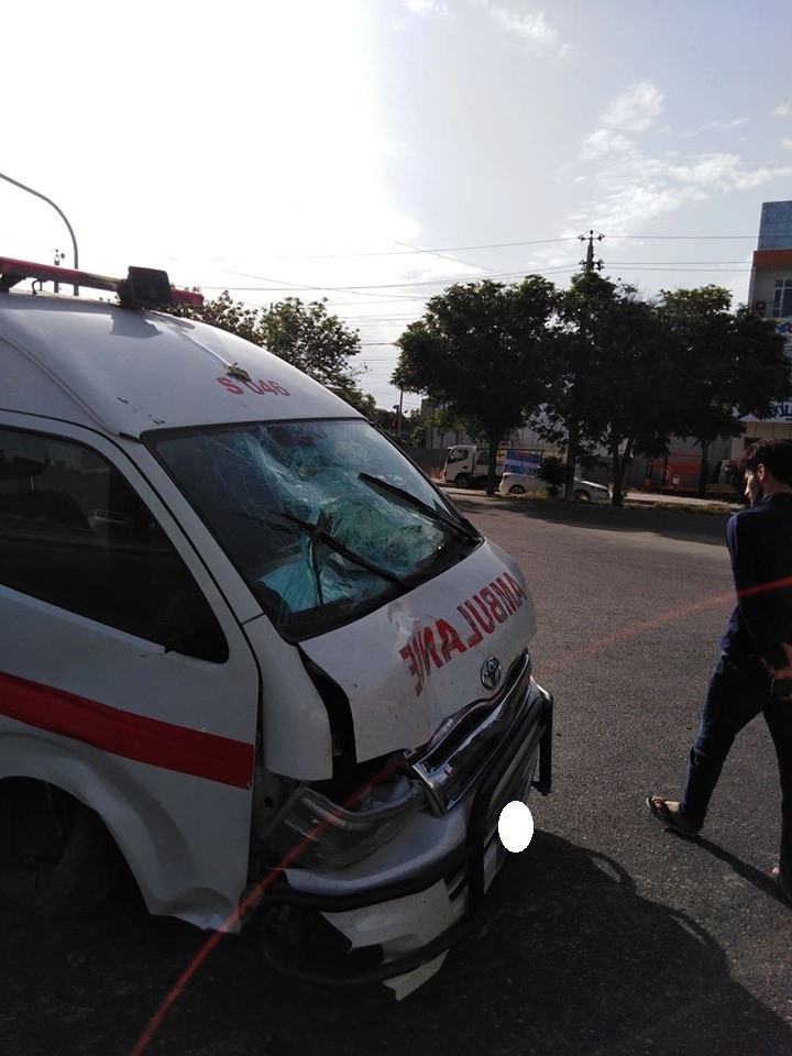 لە گەرمیان ئەمبوڵانس ھاووڵاتییەك بریندار دەكات