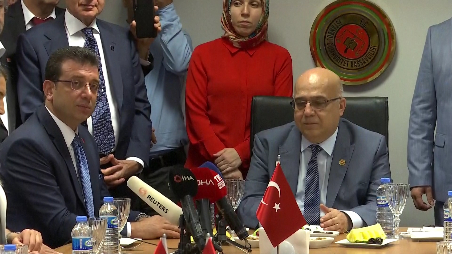 Ekrem Îmamoglu Pesenda xwe wergirt