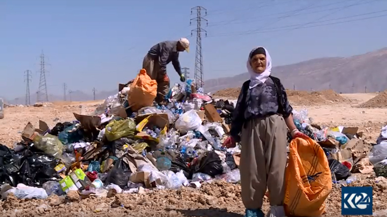 ژنێك لە سلێمانی 30 ساڵە کەلوپەلی فڕێدراو کۆدەکاتەوە
