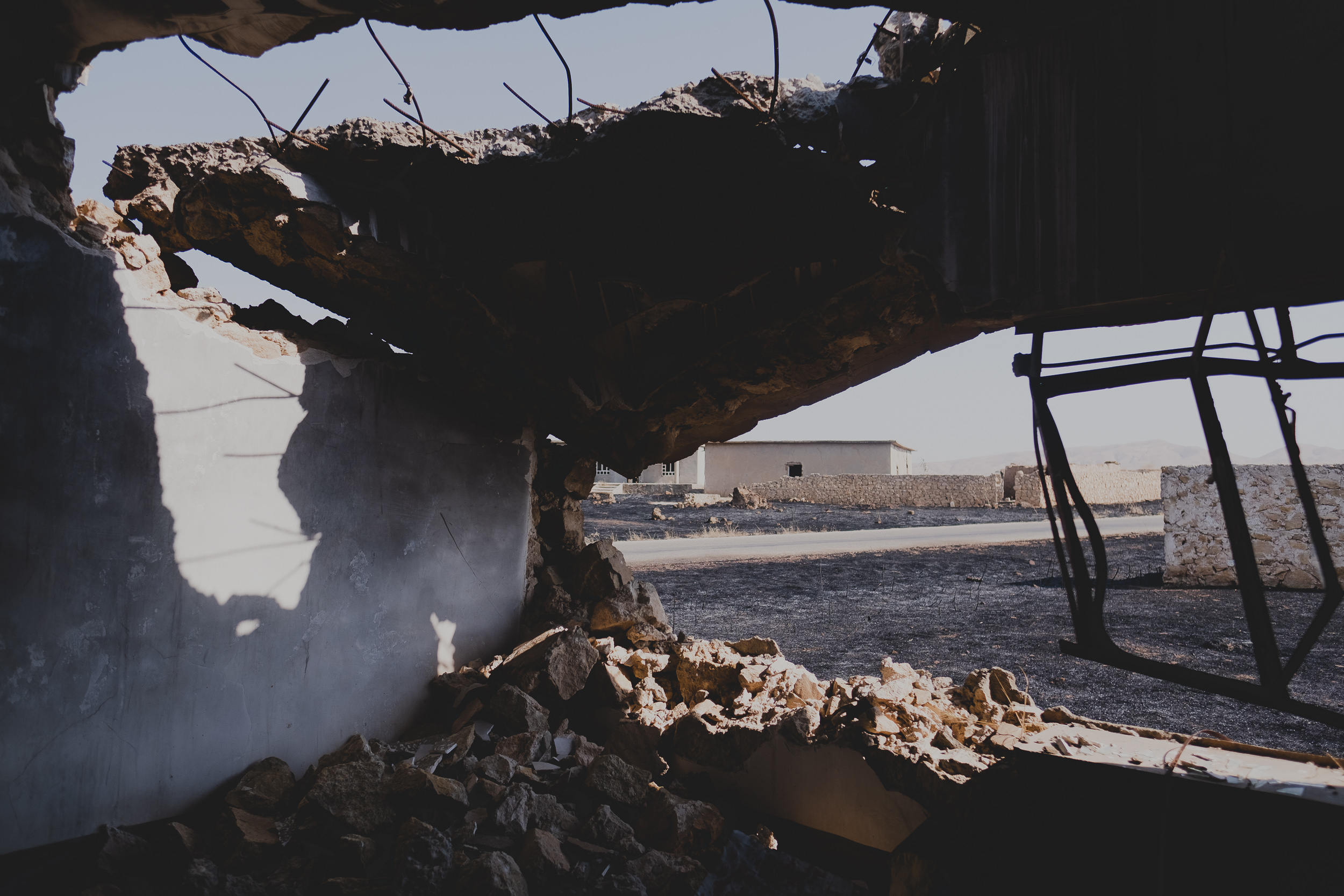 Hundreds of houses in Shingal were exploded by the Islamic State or destroyed later by coalition airstrikes. (Photo: Kurdistan 24/Levi Clancy)