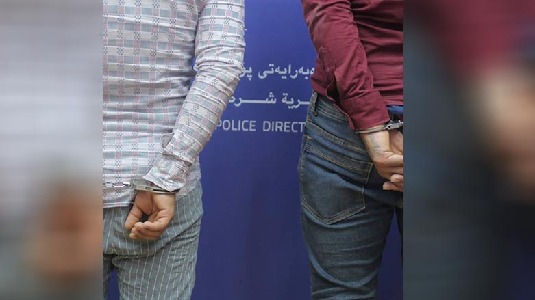 له‌ هه‌ولێر دوو تۆمه‌تباری رفاندنی جانتای ئافرەتان دەستگیر کران