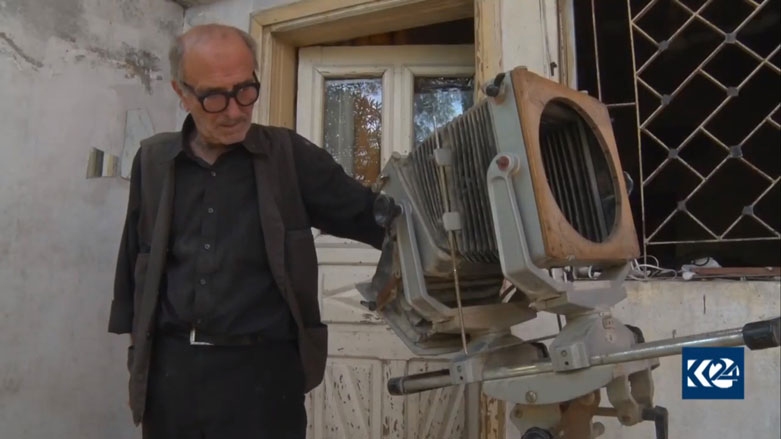 Kevintirîn wênegir li Amûdê çîroka xwe bi kamîreyê re vedibêje 