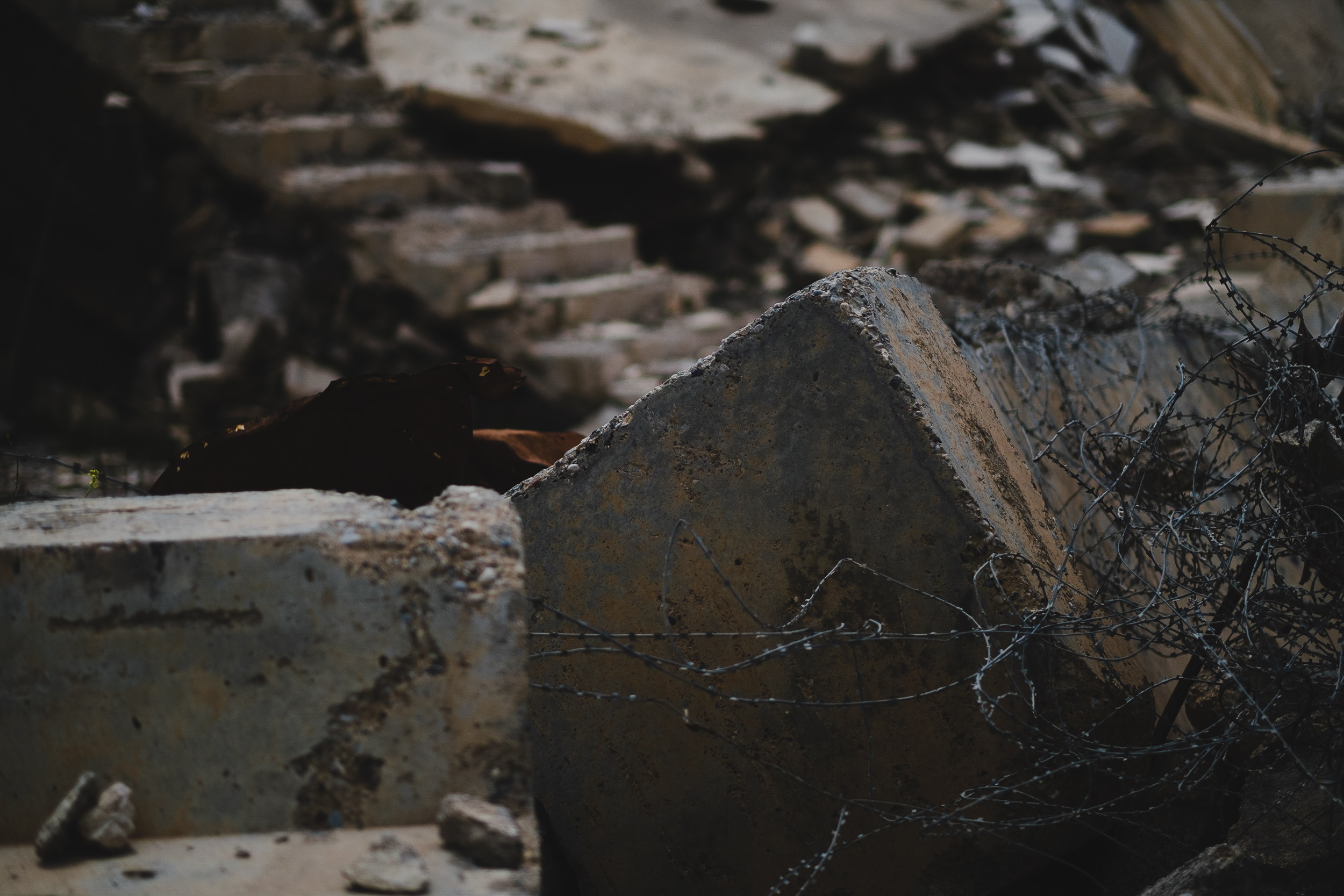 Rubble of the Syriac Orthodox church of the Virgin Mary. (Photo: Kurdistan 24/Levi Clancy)