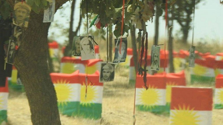 آقای مسعود بارزانی: تلاش خواهیم کرد نگرشی که  انفال را تائید میکند ریشه کن کنیم