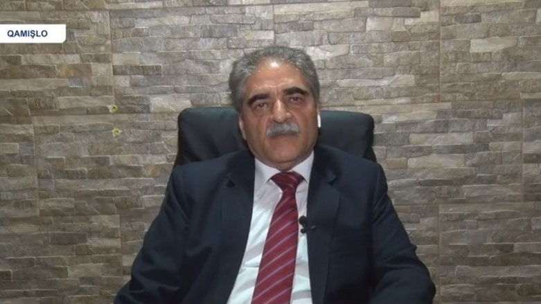 Husên Ezam: DAIŞ û alîne din teqînan dikin