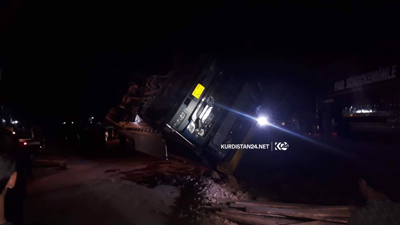 لە رووداوێكی ھاتووچۆدا لە گەرمیان 20 سەر مەڕ مردار بوونەوە